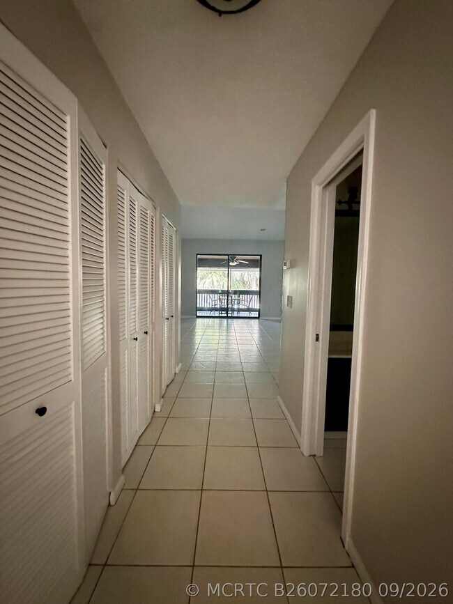 Building Photo - 9292 Sable Ridge Cir