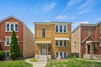 Building Photo - 1814 Elmwood Ave