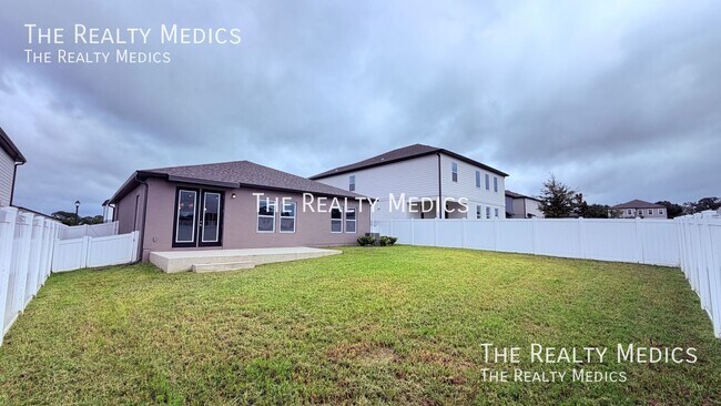 Building Photo - 1403 Sterling Pointe Dr