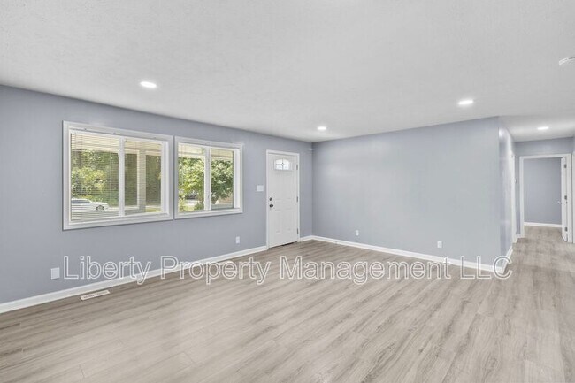 Building Photo - 6318 Denver Dr