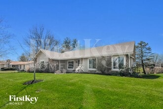 Building Photo - 11 Savoy Dr