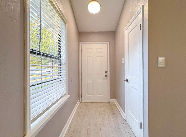 Building Photo - MODERN & Redone 1/1 w/ Tile Floors Throughout, Stainless Appliances, Granite Counters, Washer/Dry...