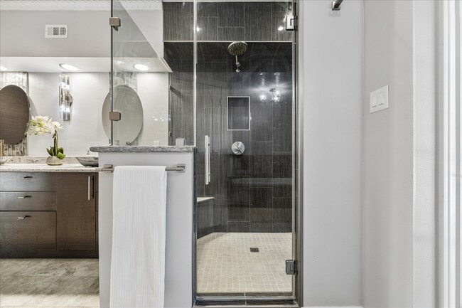 Building Photo - 1030 Crossroads Dr