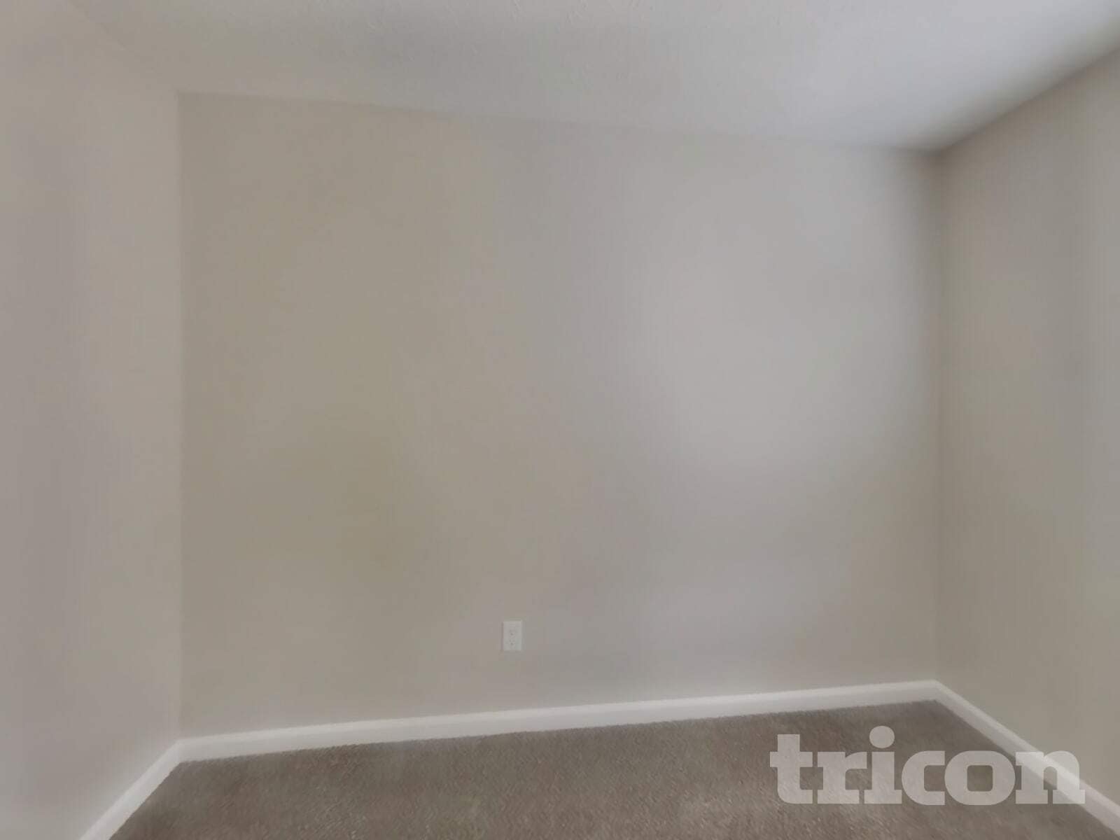 Building Photo - 604 Mountain Pine Dr