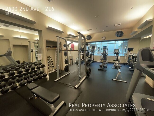 Building Photo - 2600 2nd Ave