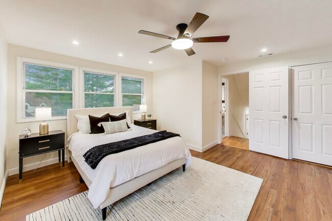 Building Photo - 403 Dalton Ave