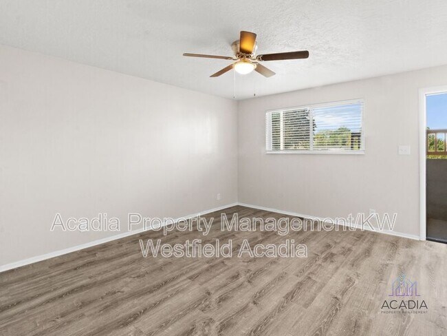 Building Photo - 2360 N 250 W