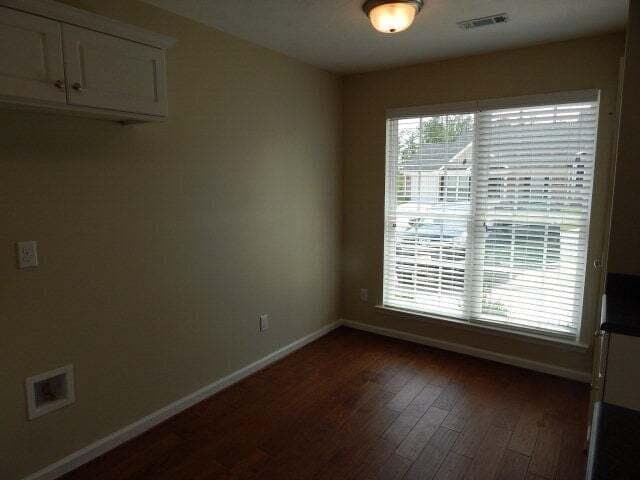 Building Photo - 212 Bobwhite Dr