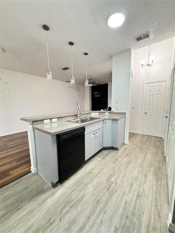 Building Photo - 1264 S Beach Cir