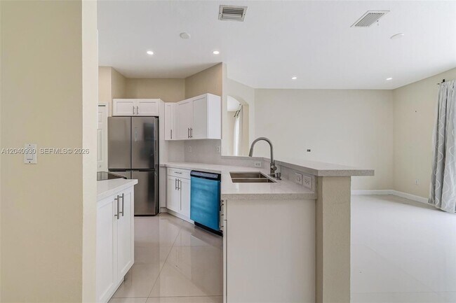 Building Photo - 12361 SW 123rd Terrace
