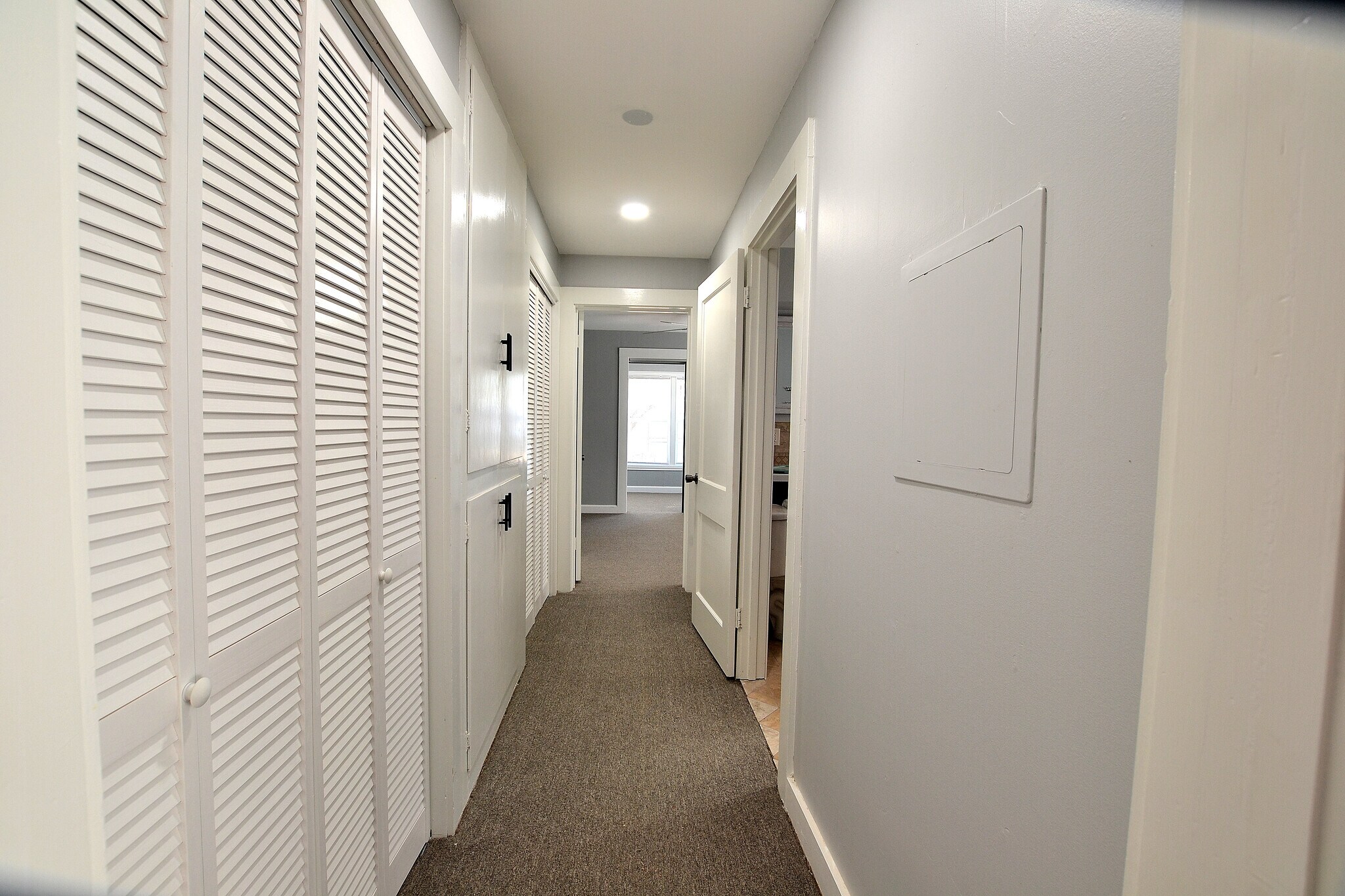 hall - 143 W 9th St