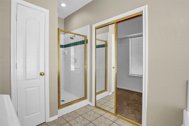 Building Photo - 4407 Magnolia Ln