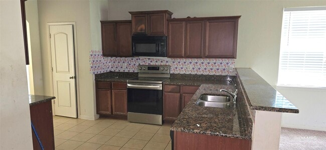 Building Photo - 4903 Jagged Cliff Ln