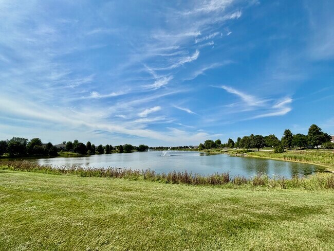 Building Photo - 1634 Windward Dr