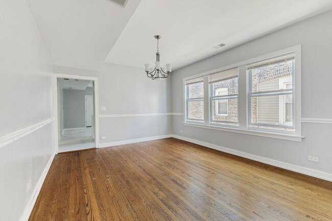 Building Photo - 8139 S Sangamon St