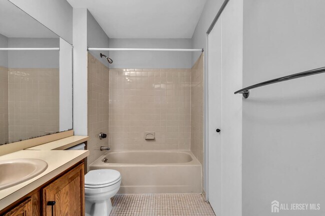 Building Photo - 2016 Aspen Dr