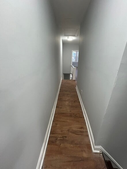 Building Photo - 5824 Florence Ave