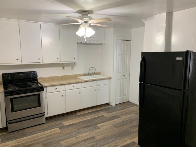 Building Photo - 1511 Ripley St