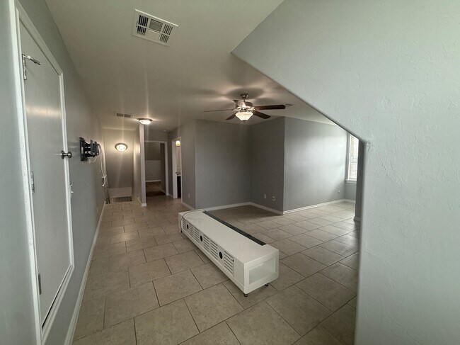 Building Photo - 6605 NW 158th St