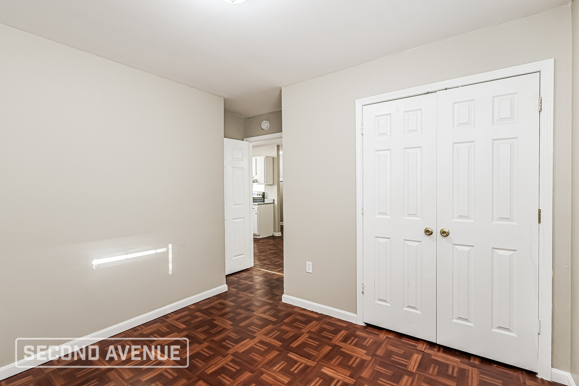 Building Photo - 1831 W Ormsby Ave