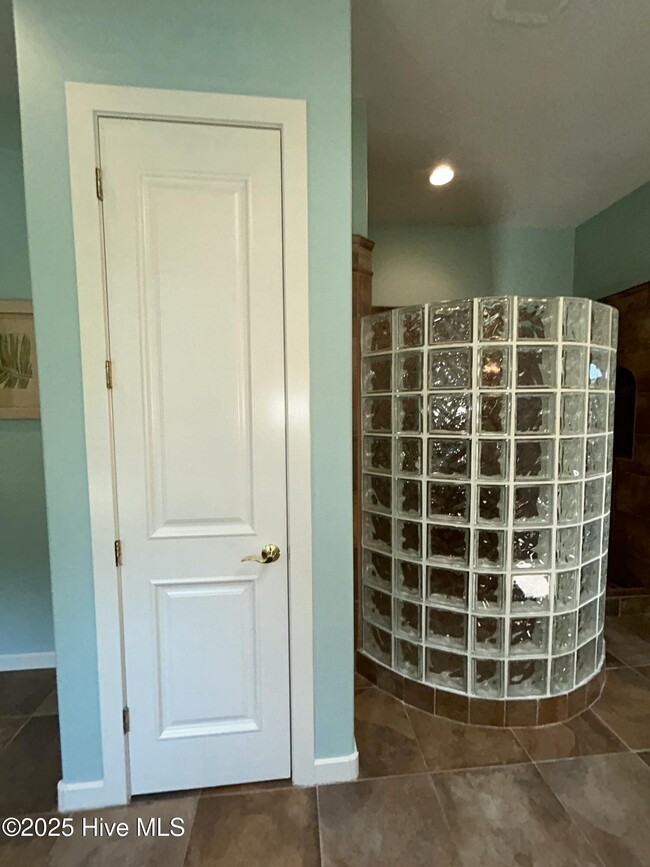 Building Photo - 1204 Rising Tide Ct