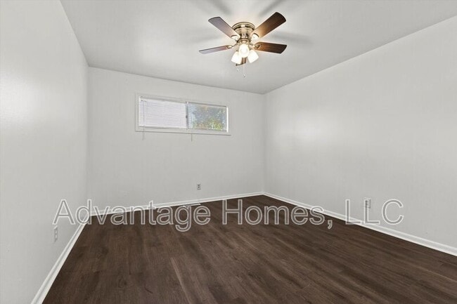 Building Photo - 805 N 70th St