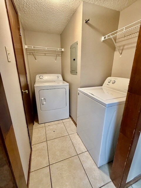 Building Photo - 5121 E Hunters Chapel Ct