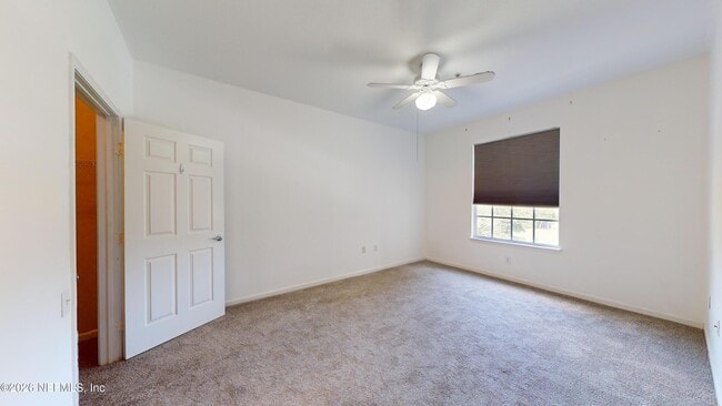 Building Photo - 10550 Baymeadows Rd