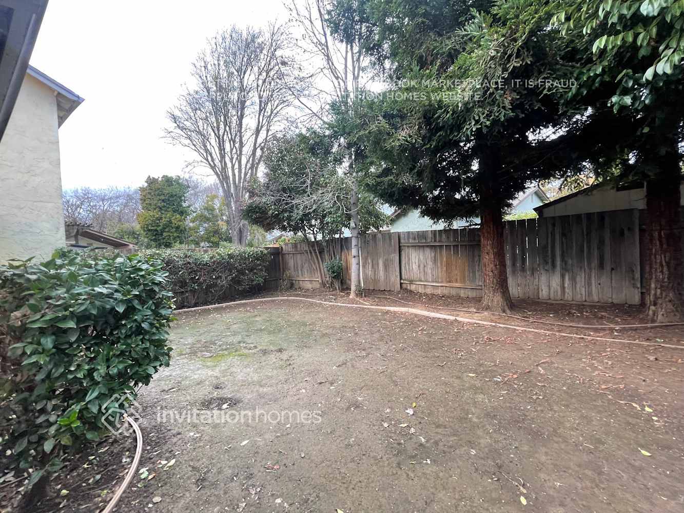 Building Photo - 1119 Hartford Pl