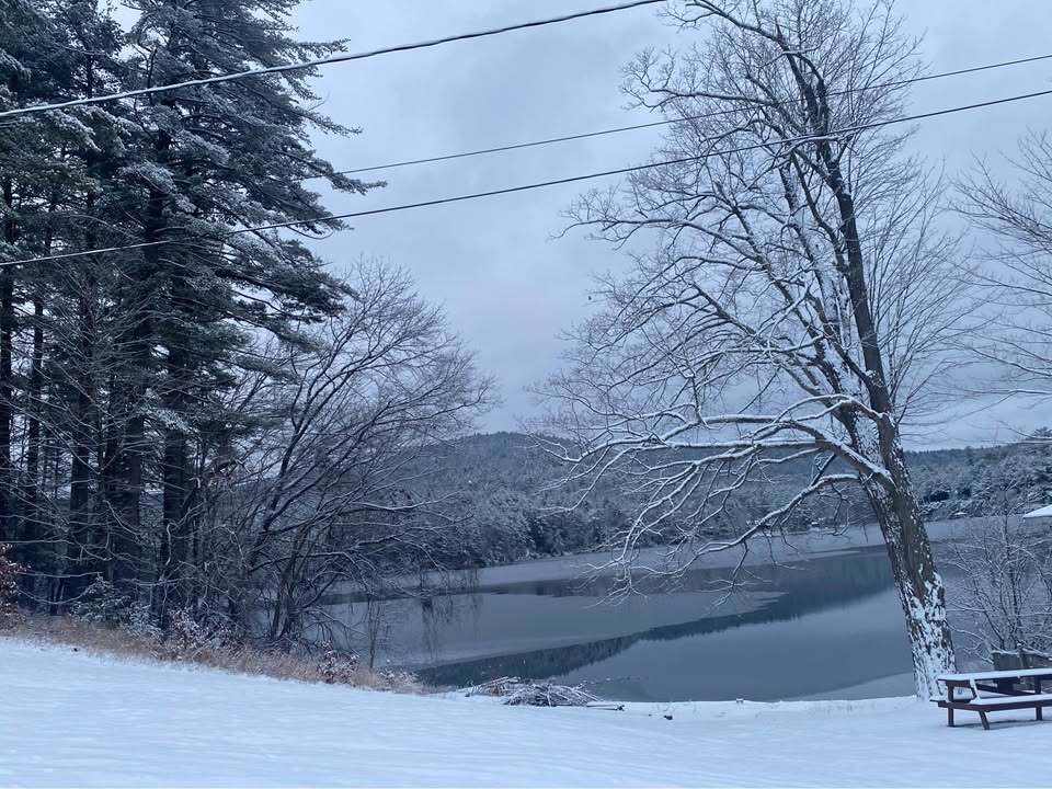 Building Photo - 302 Lake Ave