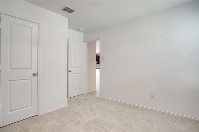Building Photo - 3608 Kinglet Ct