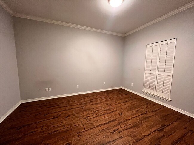 Building Photo - Gorgeous home in Greenacres -North Bossier... Close to Barksdale Air Force Base