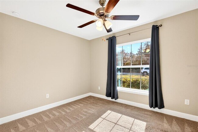 Building Photo - 501 Marion Oaks Golf Rd