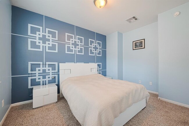 Building Photo - 5318 Kristen Cir