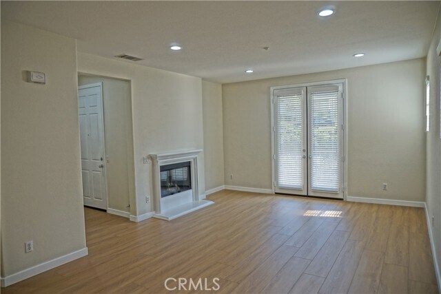 Building Photo - 1372 McFadden Dr