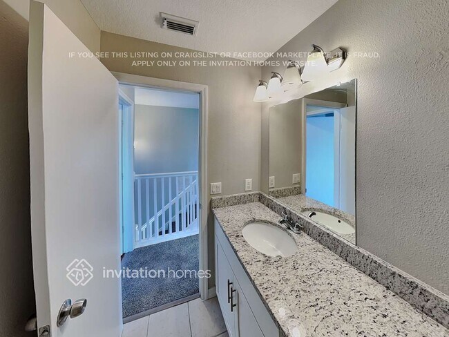 Building Photo - 301 Cardiff Dr