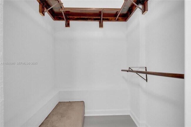 Building Photo - 10900 SW 104th St