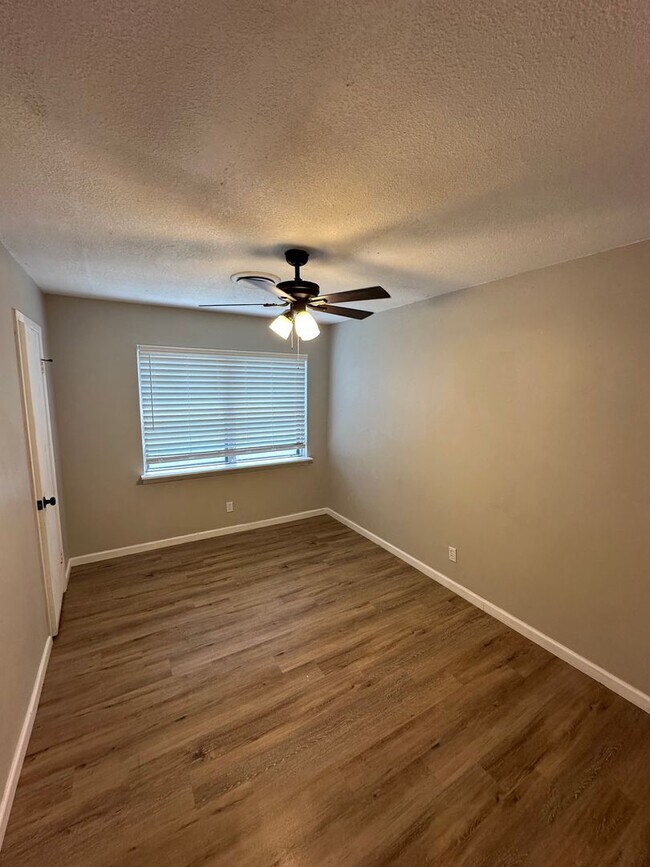 Building Photo - 3Bd/2Ba in Killeen, TX!