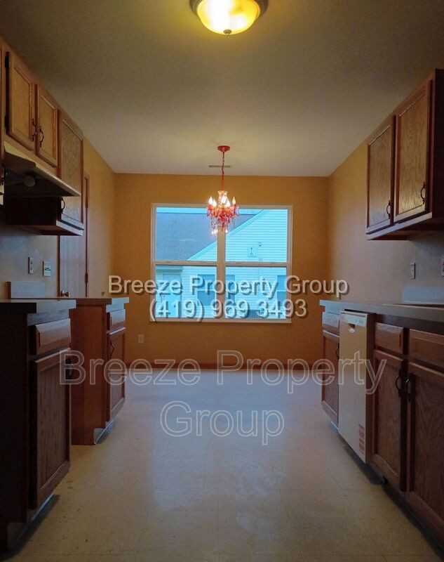 Building Photo - 2960 Megan Cir