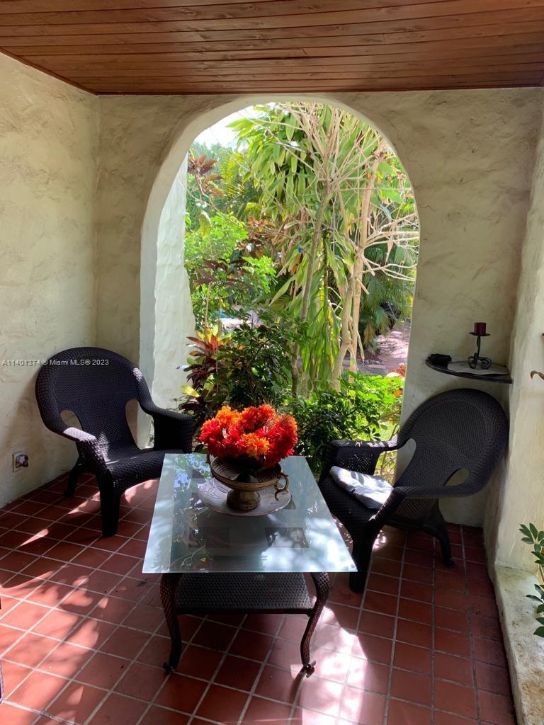 Building Photo - 92 NE 90th St