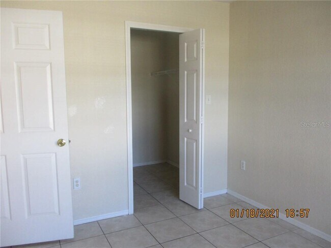 Building Photo - 2325 Prime Cir