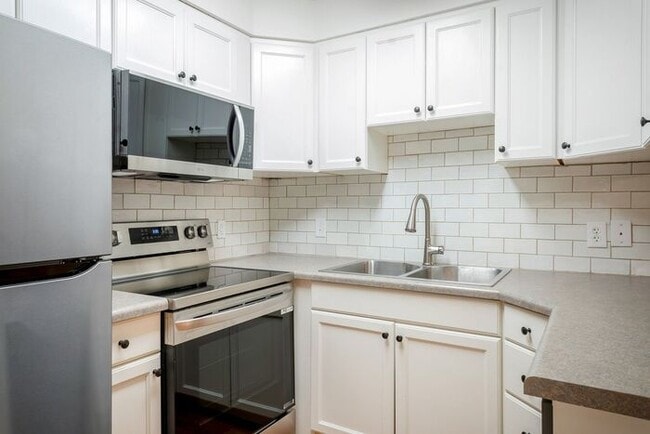 Primary Photo - Top Floor Provo condo w private balcony