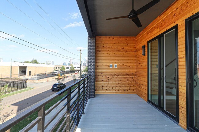 Building Photo - Luxury New Construction Townhome in Bryant...