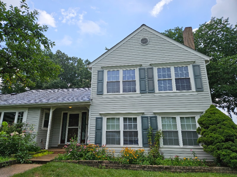 Building Photo - 310 Silver Ridge Dr
