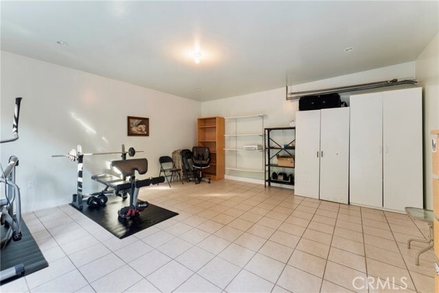 Building Photo - 2423 San Pasqual St