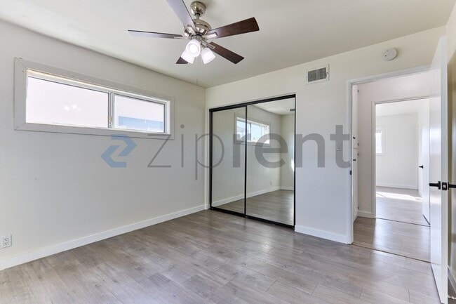 Building Photo - 1410 Central Ave