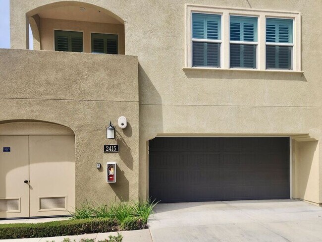 Building Photo - 2415 Tapestry Wy