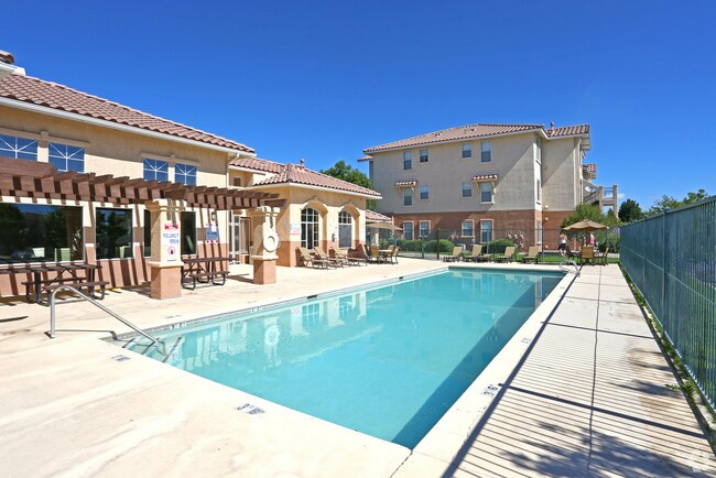 Building Photo - Canon de Arrowhead