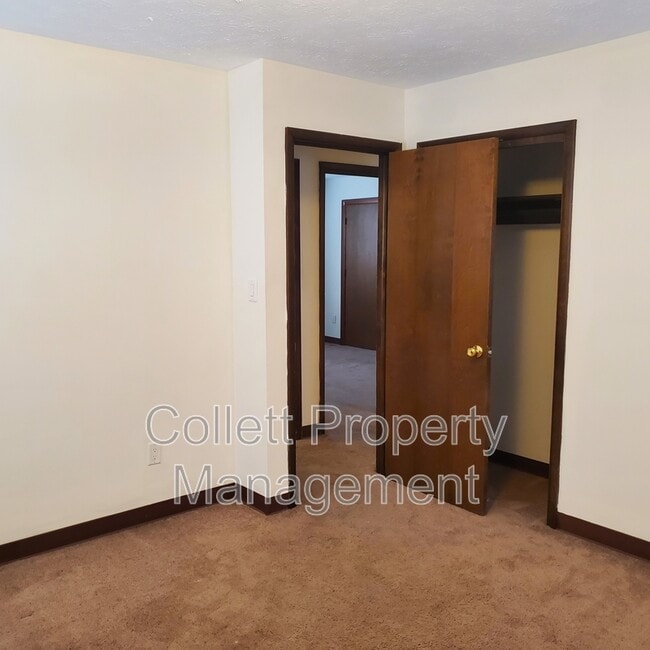 Building Photo - 6627 State Rd