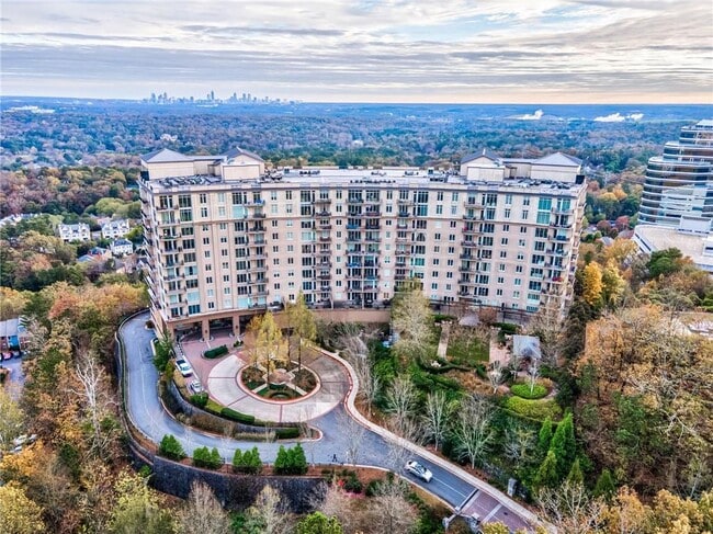 Building Photo - 2950 Mt Wilkinson Pkwy SE